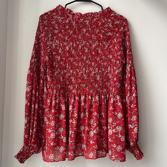 Rose + Olive Ruched Long Sleeve Blouse - Picture 2 of 4